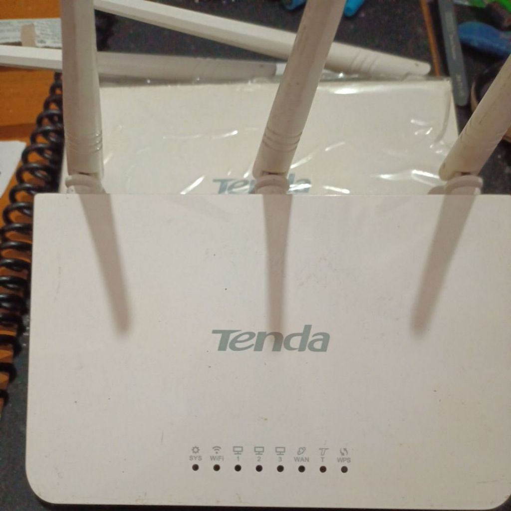 Jual Router Tenda F3 Plus adaptor | Shopee Indonesia