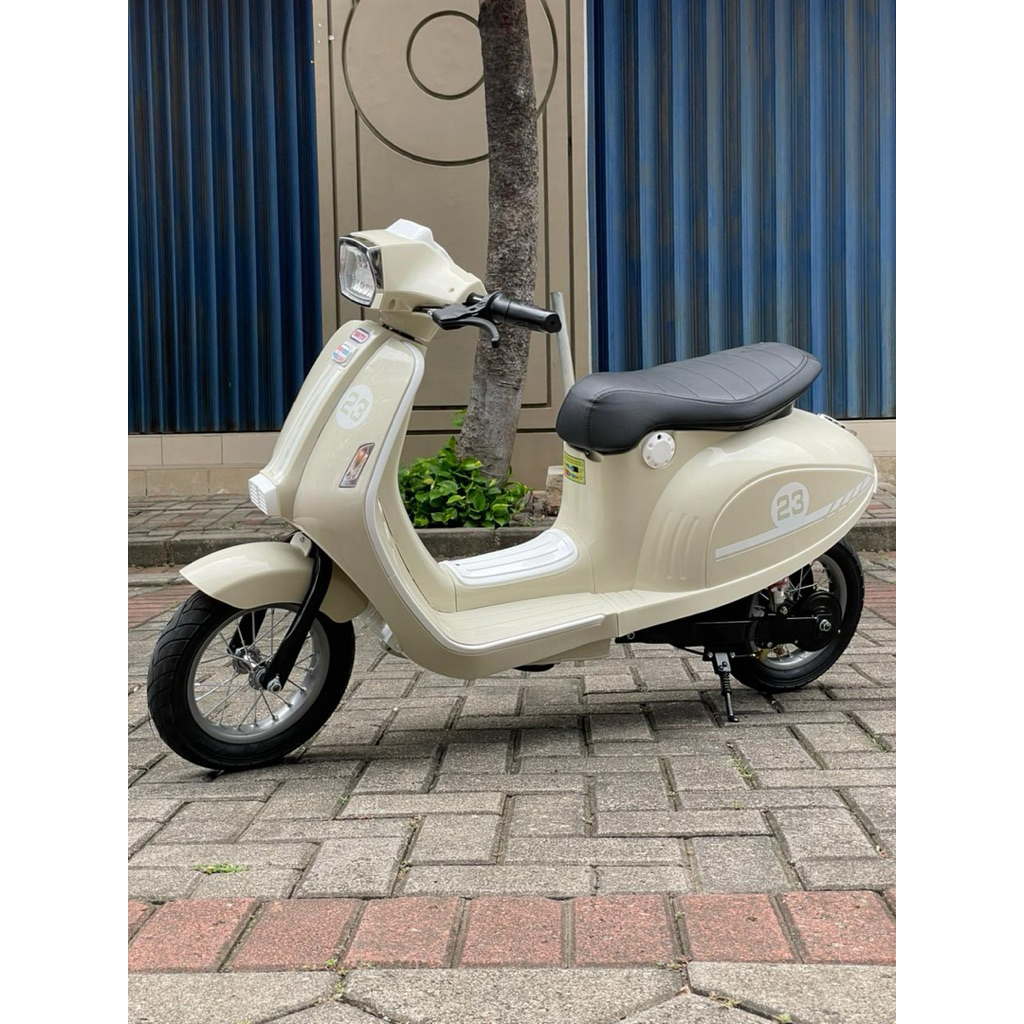 Motor listrik anak model vespa besar Yukita 100 ban pompa motor aki