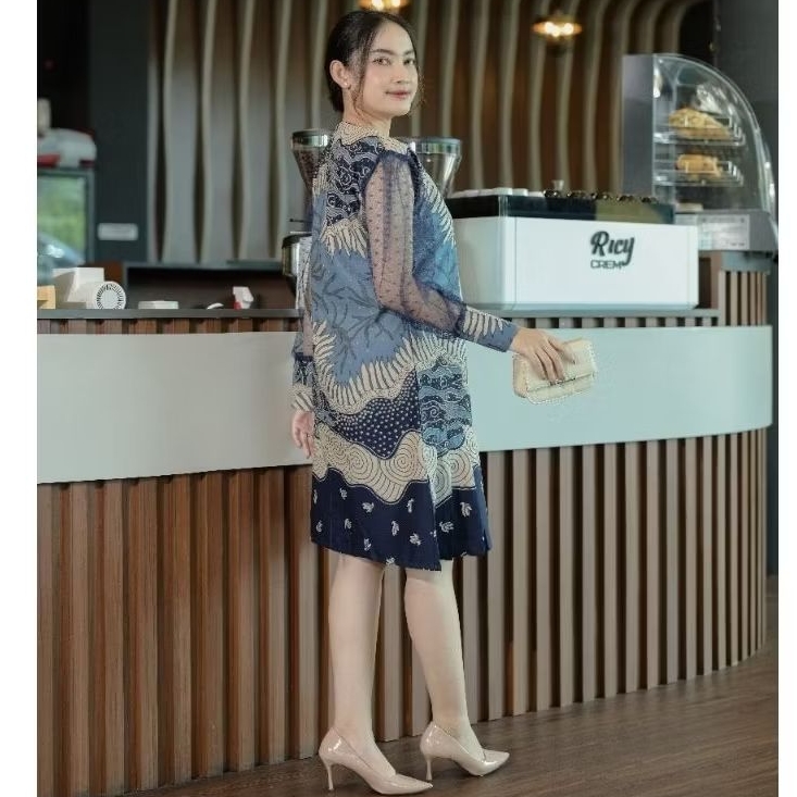 Batik Pasangan Modern Motif Defina 3