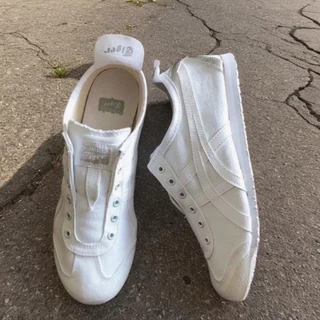 Obral Sepatu Kanvas Full White Onitsuka Tiger