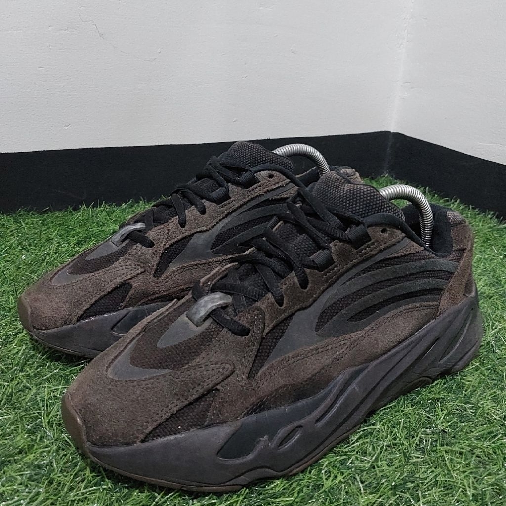 adidas gazelle silver green womens adidas Yeezy Boost 700 Analog 2019 (EG7596) Men's Size 8-13  Solestage