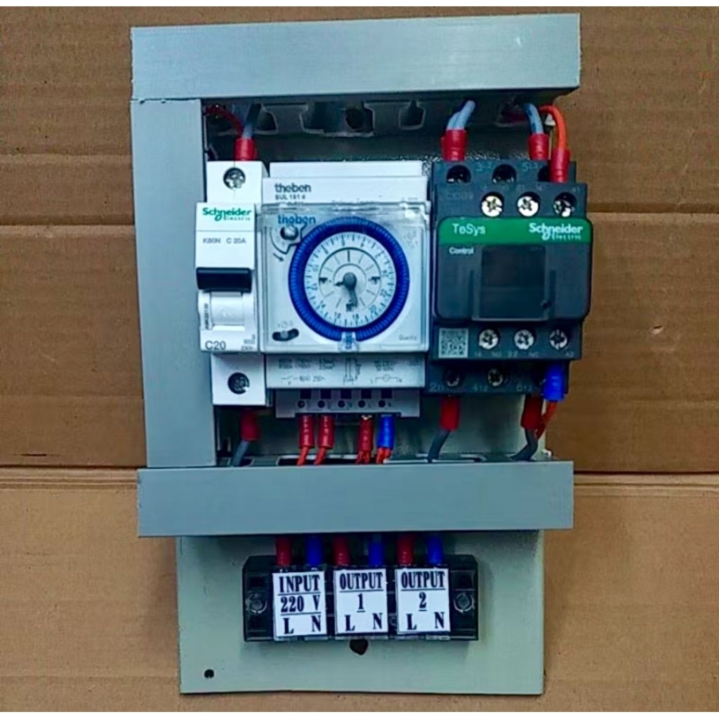Jual Panel timer Lampu 1phass 220vac panel timer sul181d | Shopee Indonesia