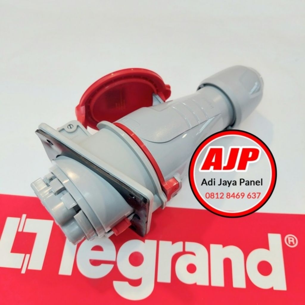 Jual 1set panel mounting legrand 32a 3ph 4pin ip44 kode 555288 + 555238 ...