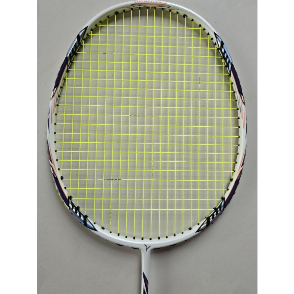 Jual Raket Badminton Bulutangkis Bulu Tangkis YOUNG Kampioen Kevin ...