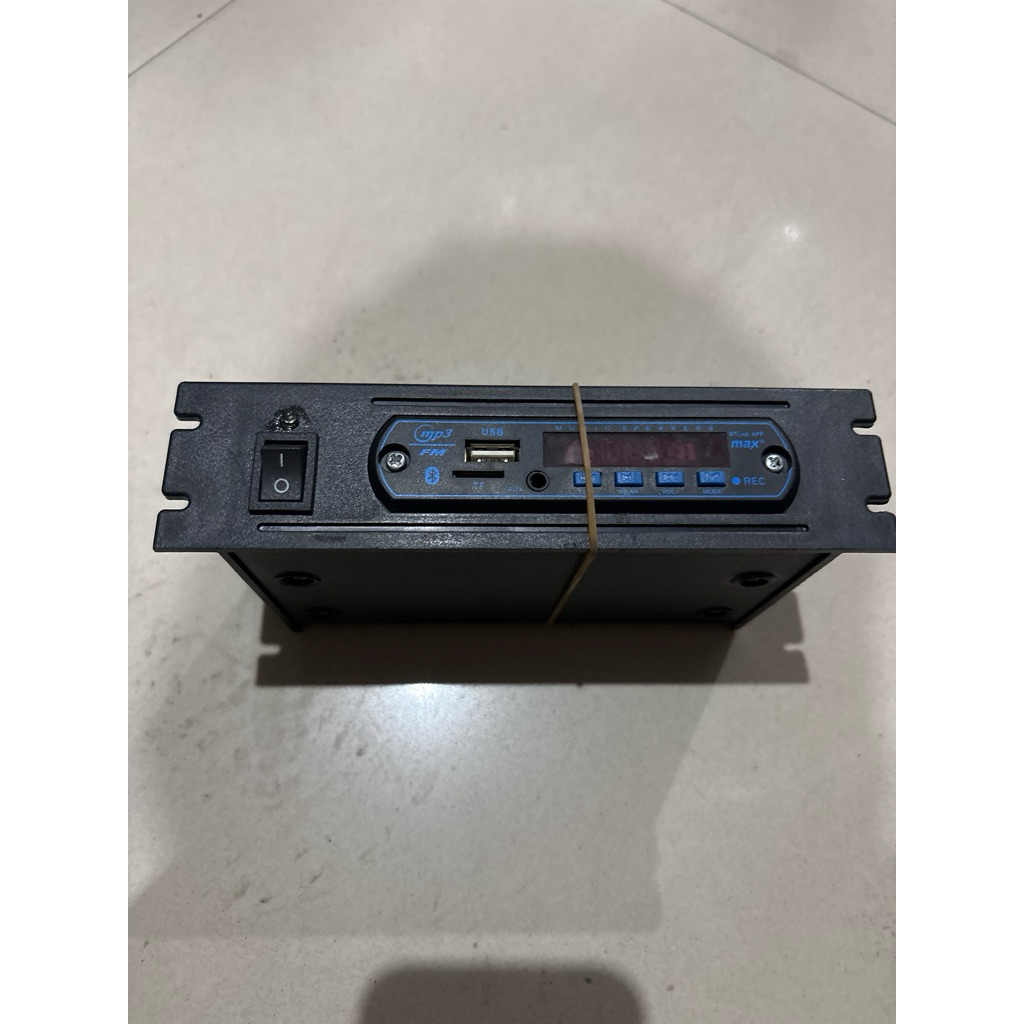 Jual Box mp3 player ( siap dipakai ) | Shopee Indonesia