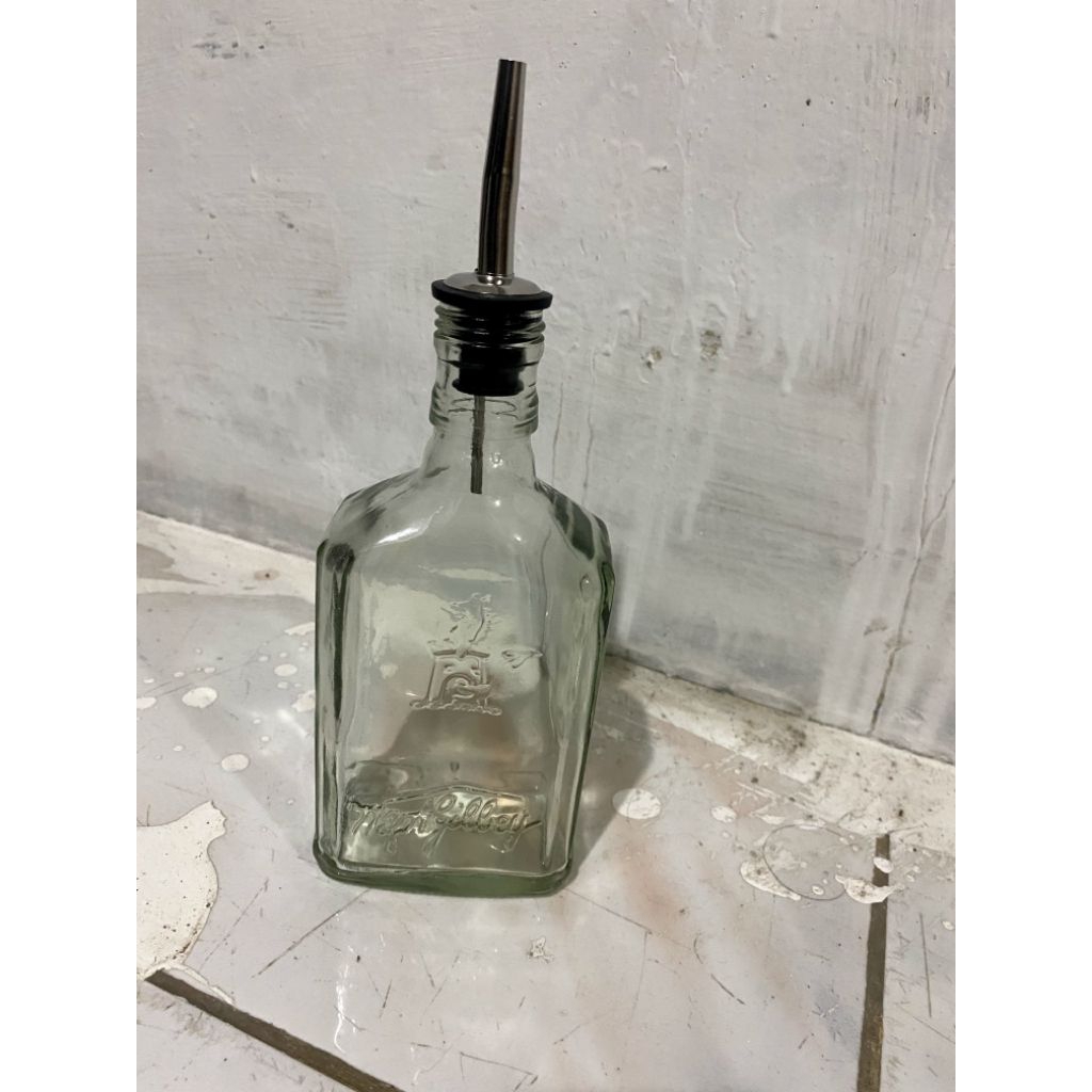 Jual BOTOL BEKAS SERBAGUNA, BOTOL BEKAS MINUMAN ALKOHOL | Shopee Indonesia