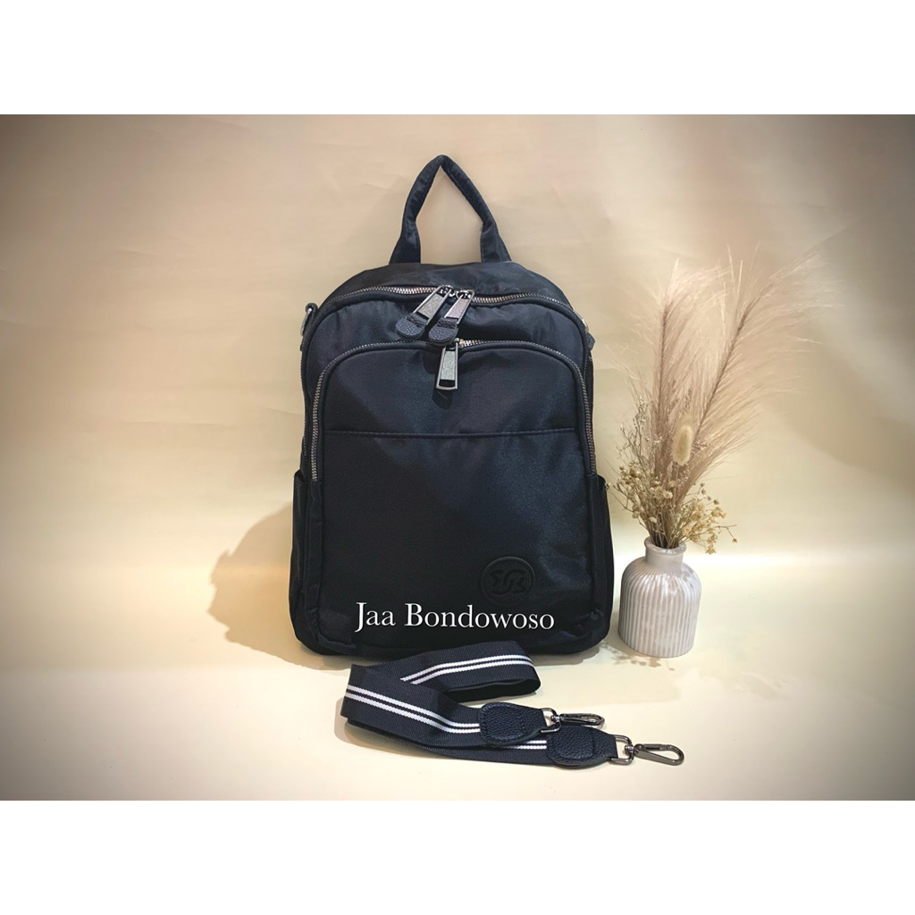 Jual Tas Ransel Wanita Hitam Polos Design Super Minimalis Ukuran Sedang ...