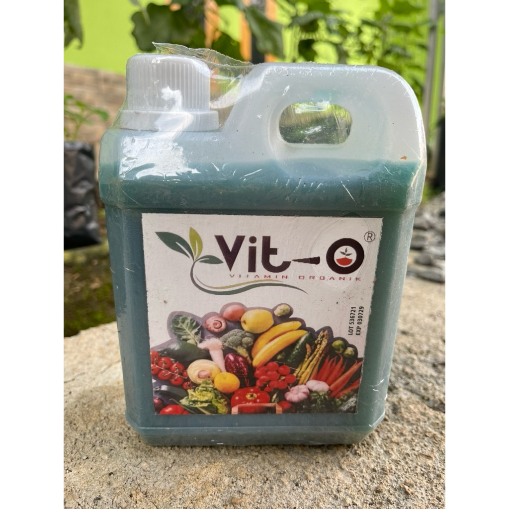 pupuk vitamin tanaman super VIT-O nutrisi segala jenis tanaman 1000ml