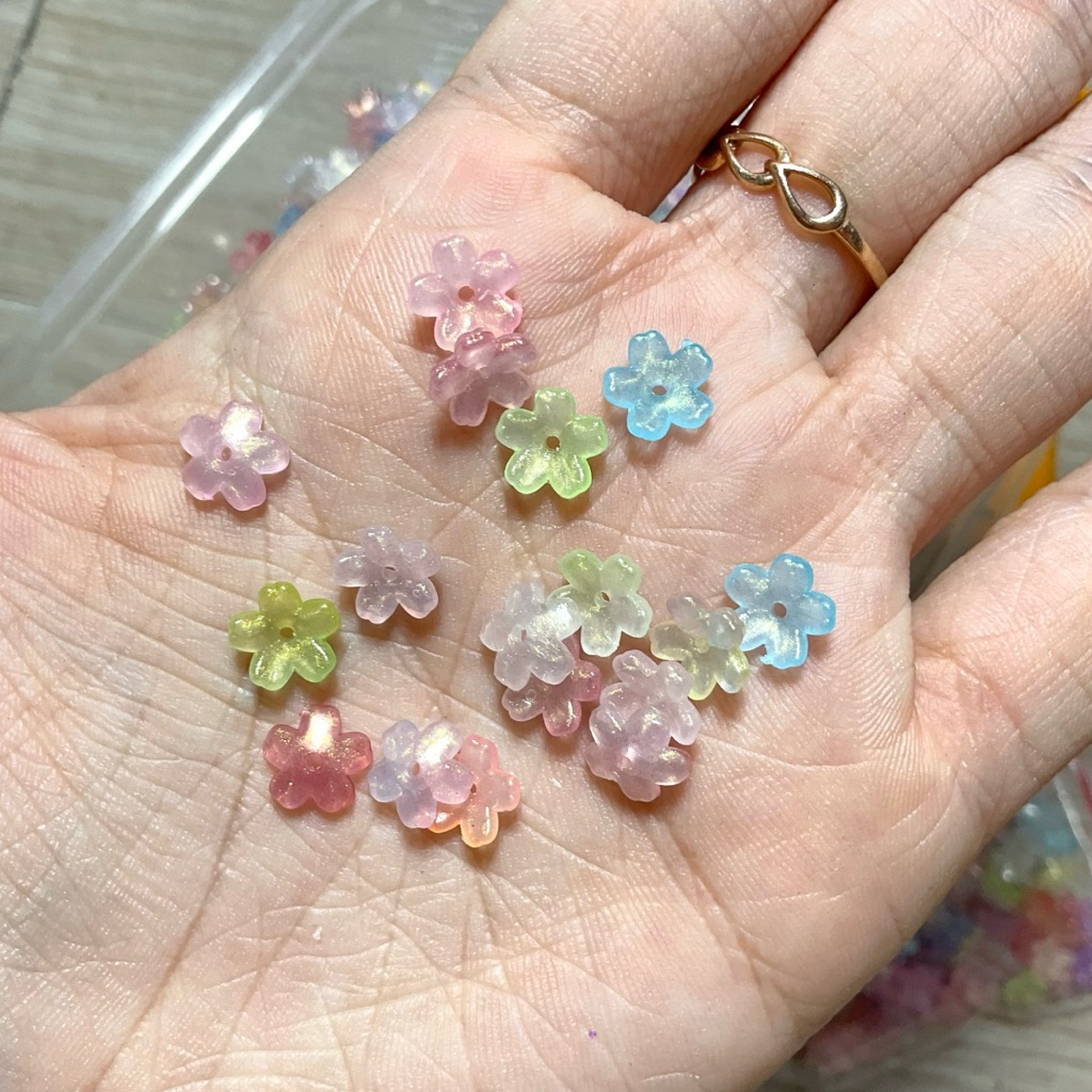 Jual 10 gram manik mote cherry blossom bunga kelopak 5 glitter untuk ...