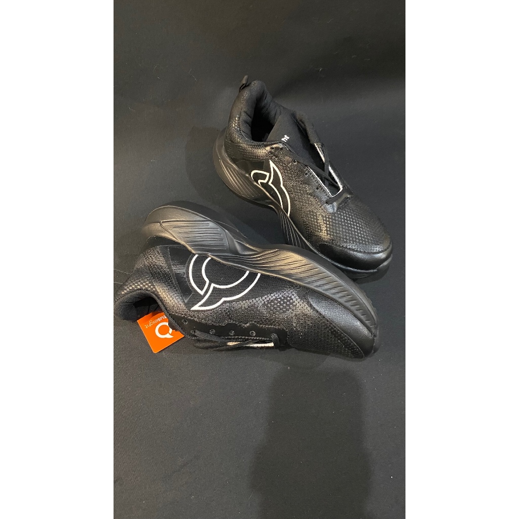 Jual Sepatu Lari Ortuseight Hyperblast Shadow - Desain Elegan, Nyaman ...