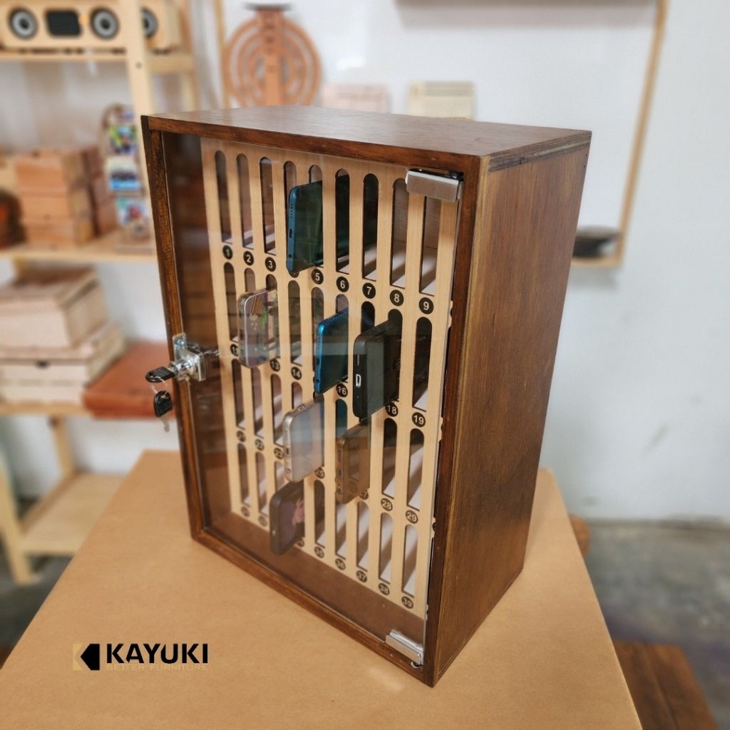 Jual Rak Box Tempat HP 40 Slot + Kunci Handphone Management Penyimpanan ...