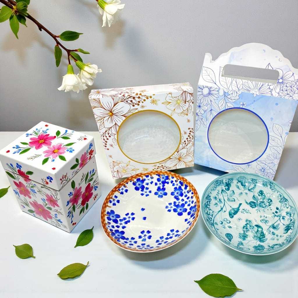 Jual BOX PIRING SOUVENIR 21x5x21 IVORY SLOP GOLD FLOWER 300GSM ...