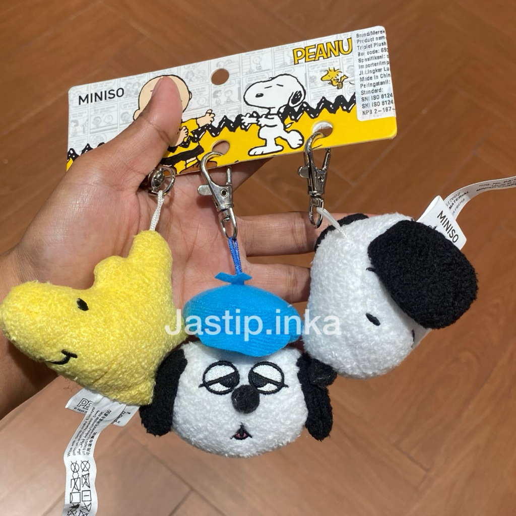 Jual Miniso x Peanuts Snoopy - Keychain plushie get 3 snoopy miniso ...