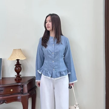 Subin Top Blouse Renda Peplum Atasan Lengan Panjang Wanita Korean Style Blouse Fitted Long