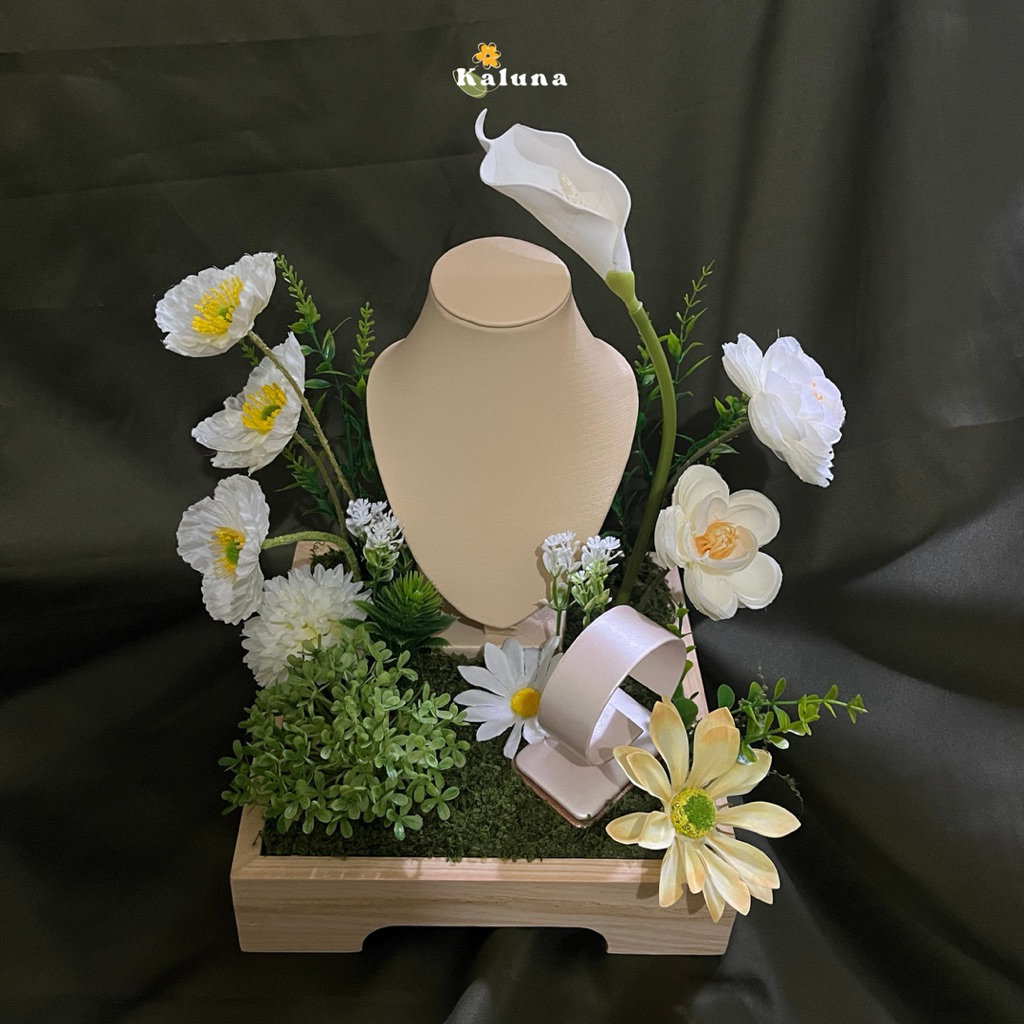 Jual Mahar Asli | Display Perhiasan | Display Gelang Kalung | Tempat ...