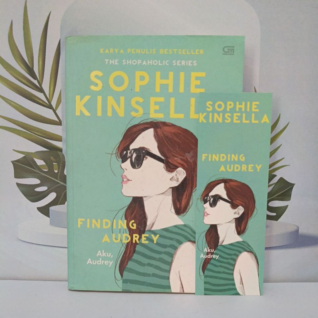 Jual Novel Karya Sophie Kinsella Berjudul Finding Audrey Aku, Audrey ...