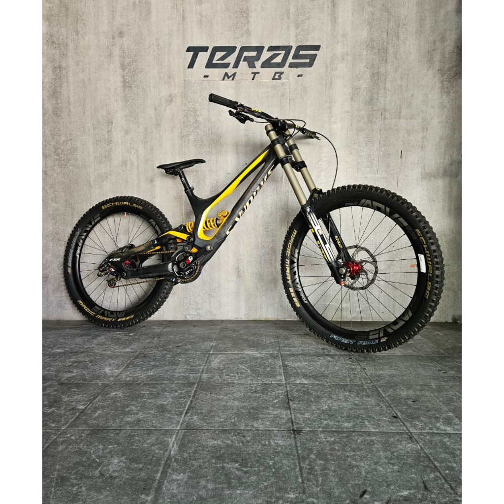 Jual Specialized SWORKS DEMO 27.5 - Fullbike Sworks Demo DH 27.5 ...