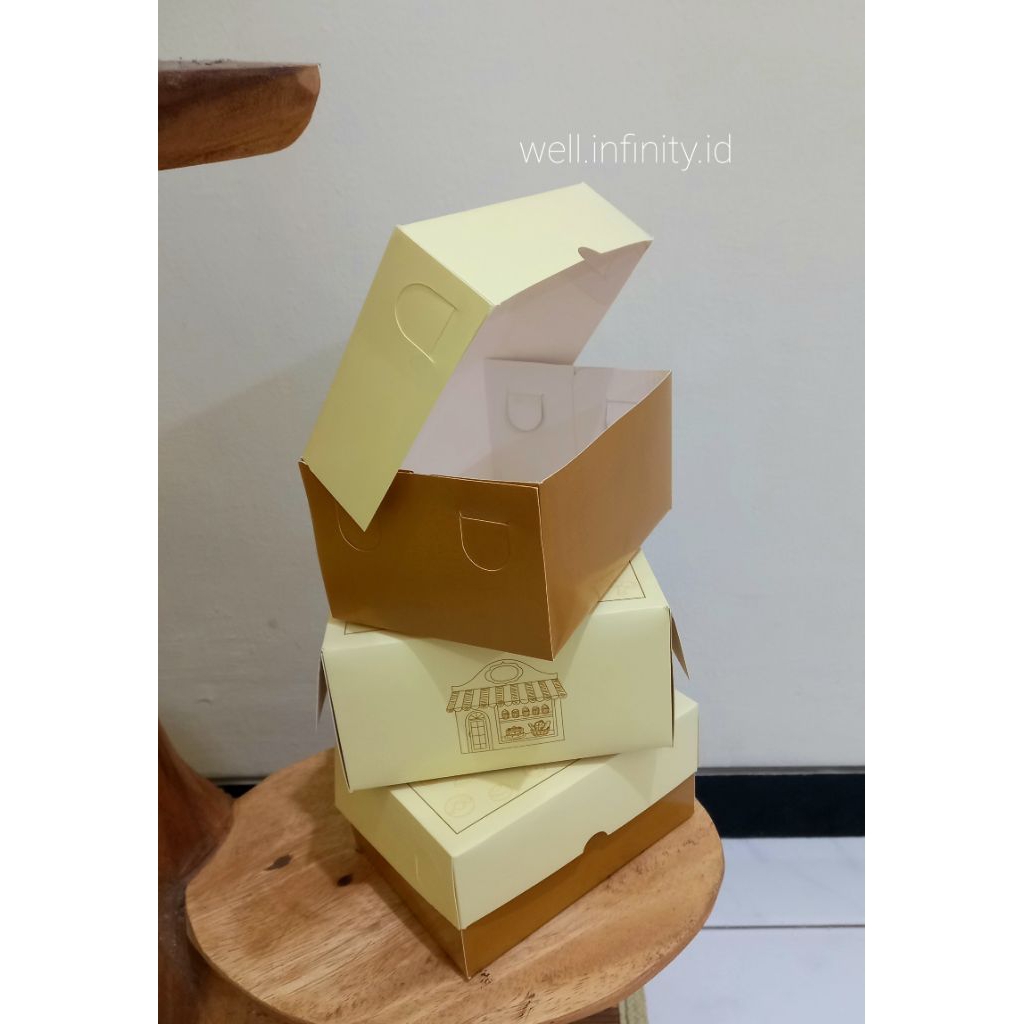 Jual Custom Merk Sendiri Box Snack uk. 14x10x7 cm Merk Brand | Shopee ...