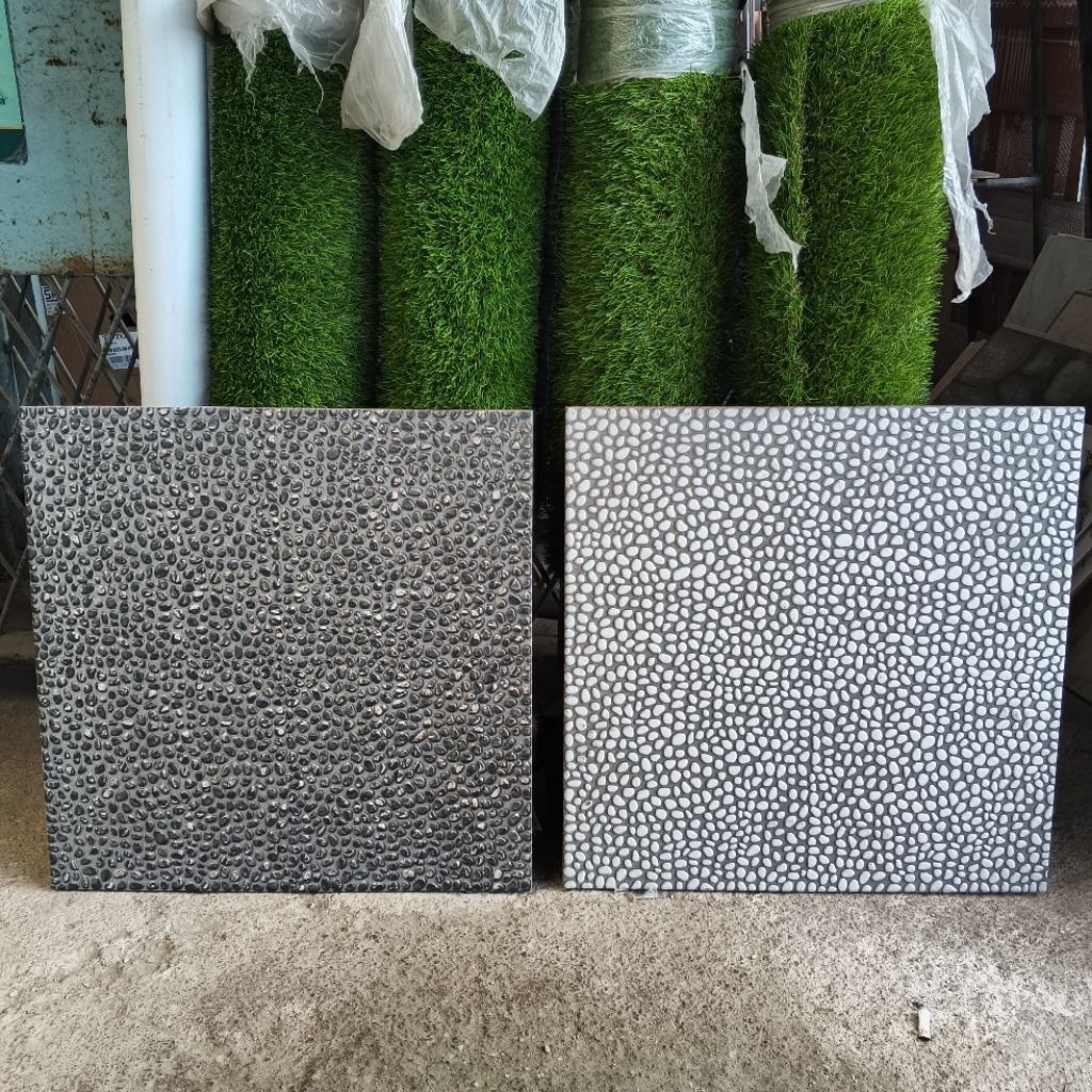 KERAMIK LANTAI 50X50 MATT KASAR BATU KERIKIL ABU-PUTIH / KERAMIK CARPORT / KERAMIK TAMAN VARIAN
