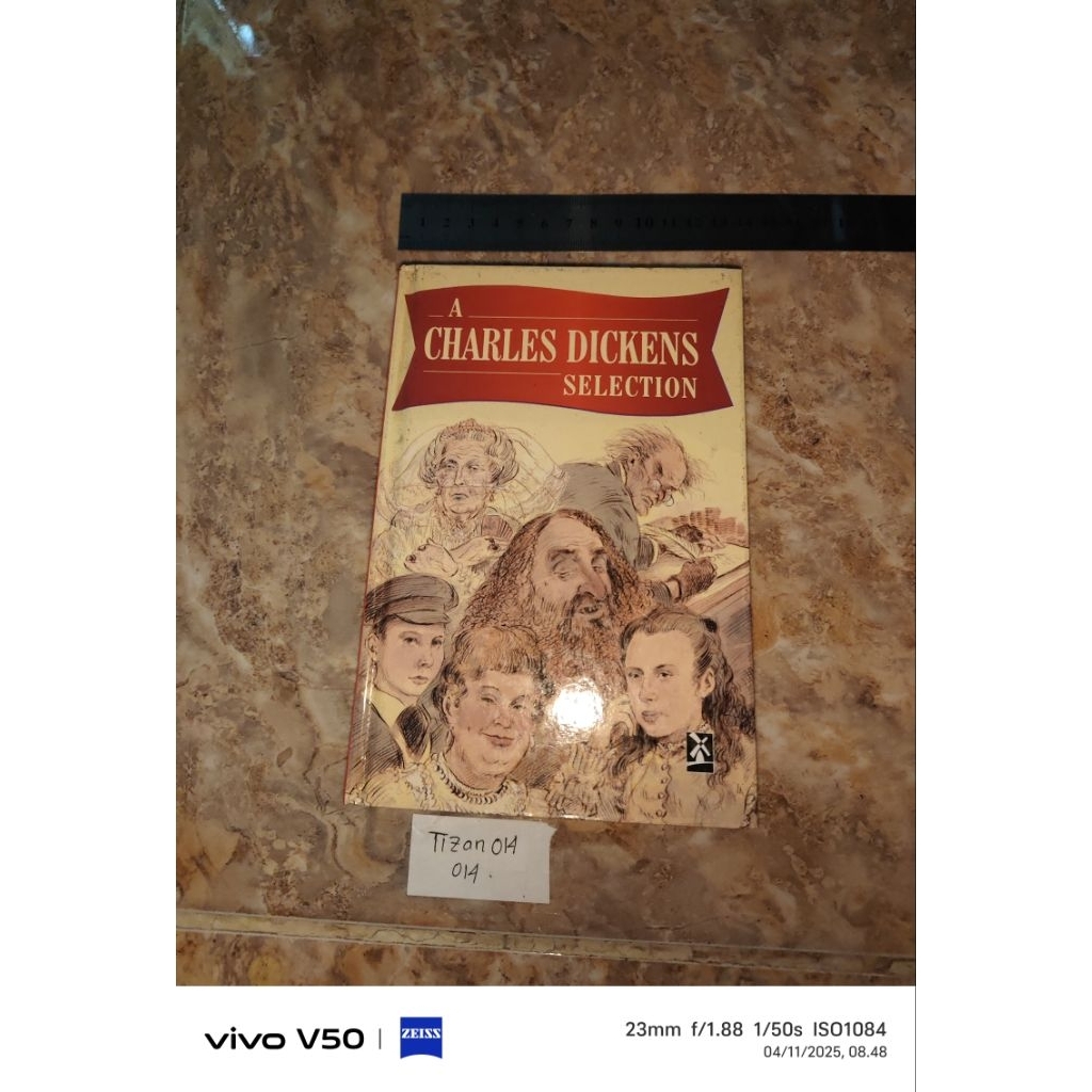 Jual Buku A Charles Dickens Selection by Peter Thomas | Shopee Indonesia