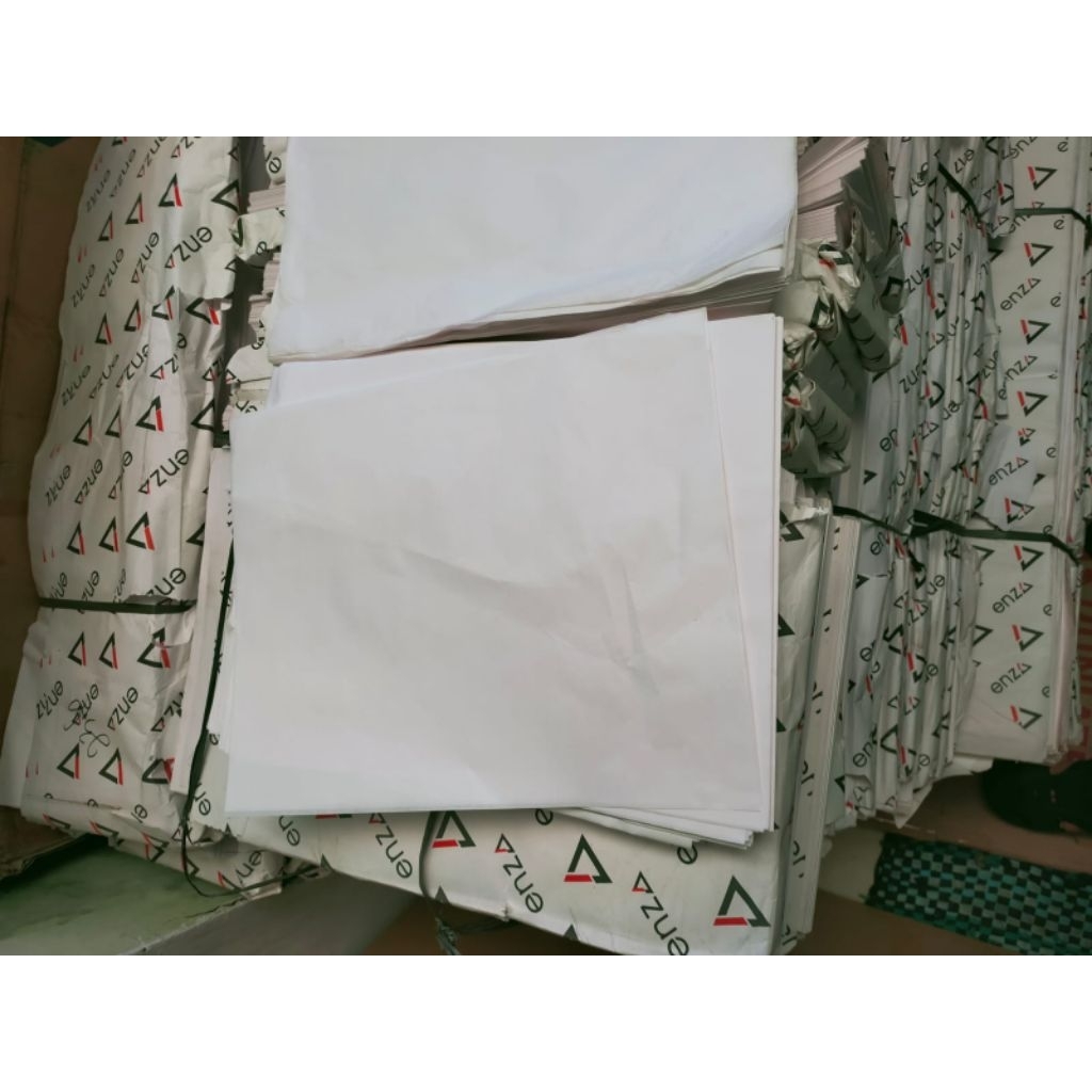 Jual Kertas putih baru bekas potongan Enza Sinar White 30 gsm | Shopee ...