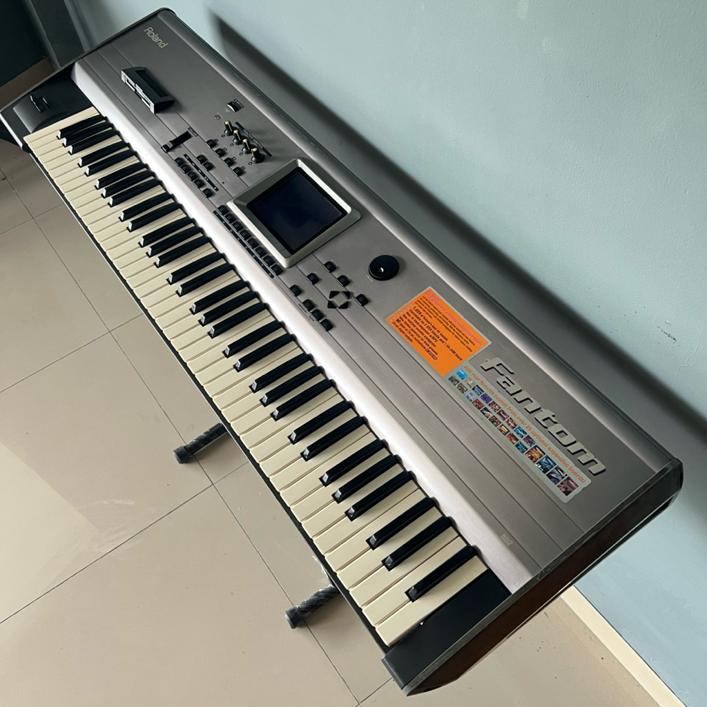 Jual Synthesizer Roland Fantom FA76 Japan | Shopee Indonesia