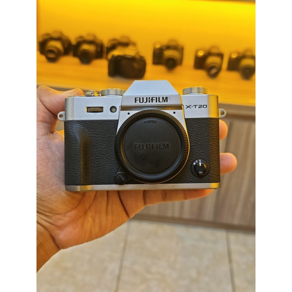 Jual KAMERA FUJIFILM XT20 BODY ONLY - KAMERA FUJIFILM XT20 BODY ONLY ...