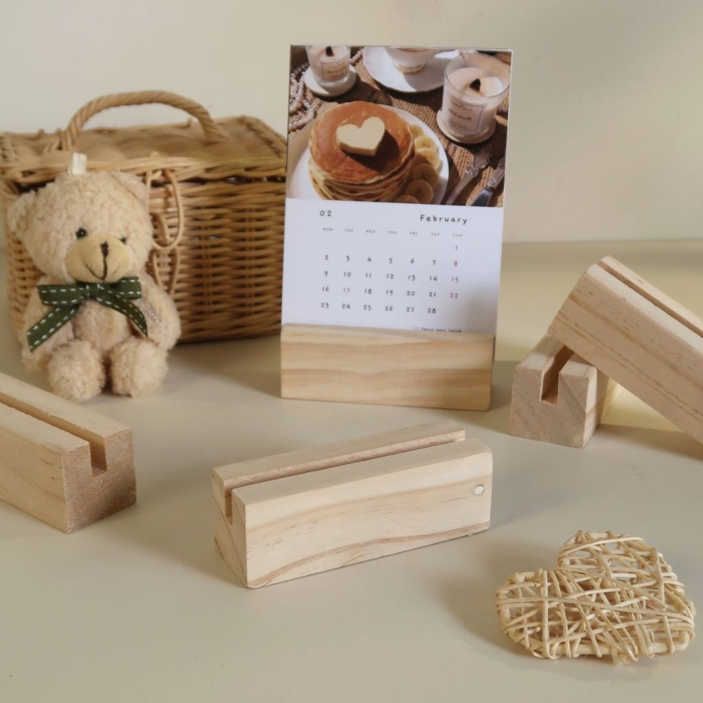 Jual Stand Kalender Kayu || Bentuk Easel & Block Minimalis | Shopee ...