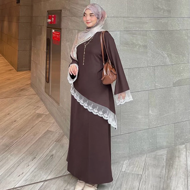 Zhafira Lace Tunik Rok Asimetris Elegan Set