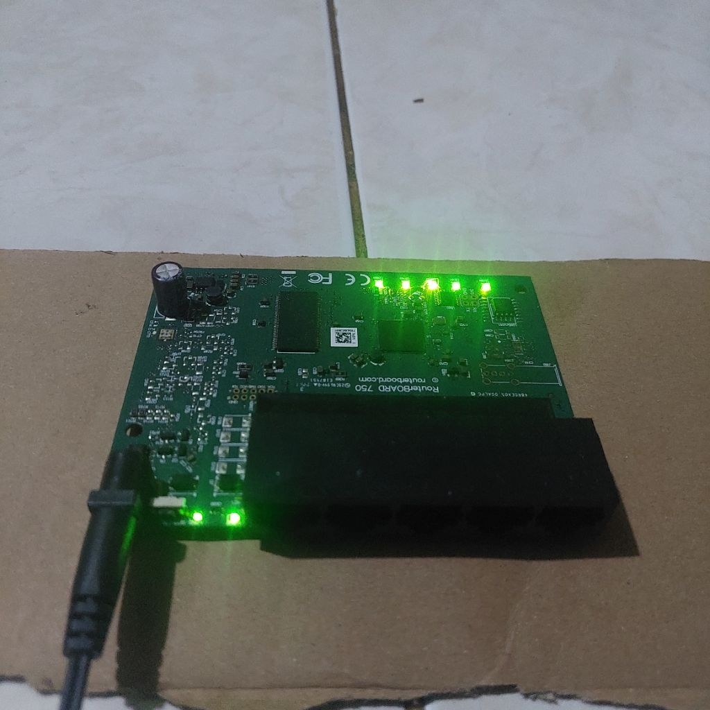 Jual RB750R2 (MIKROTIK heXLite) | Shopee Indonesia