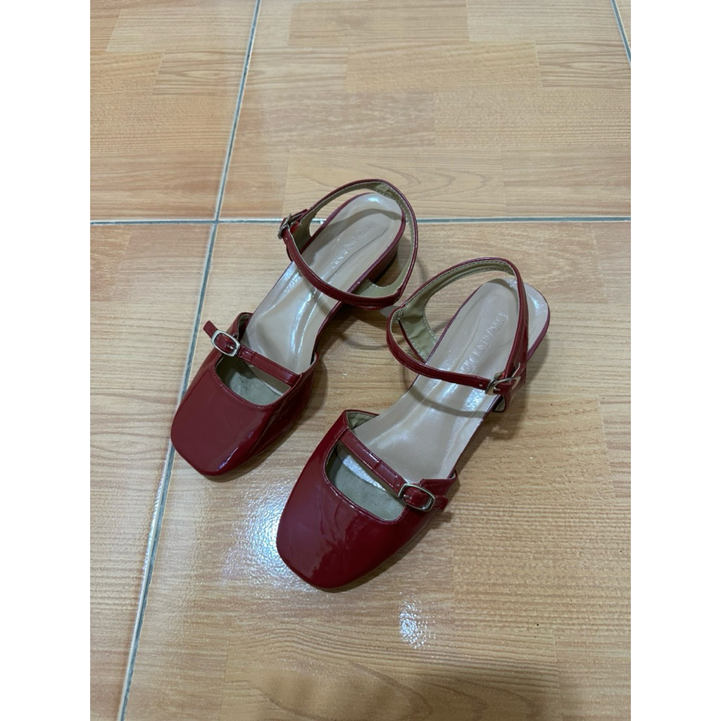 Jual FLAT MERAH | Shopee Indonesia