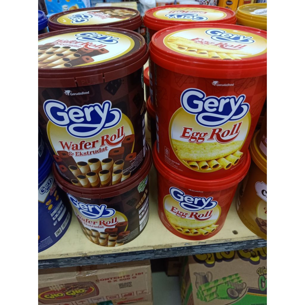 Jual Gery wafer roll jar 350g | Shopee Indonesia