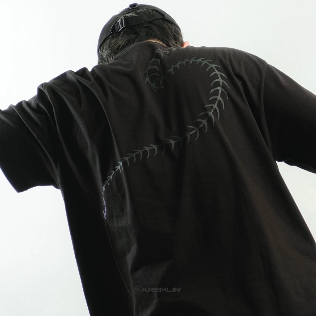KREMLIN Oversize T-Shirt Kabuto Anime Xperimental Black Premium foto 6