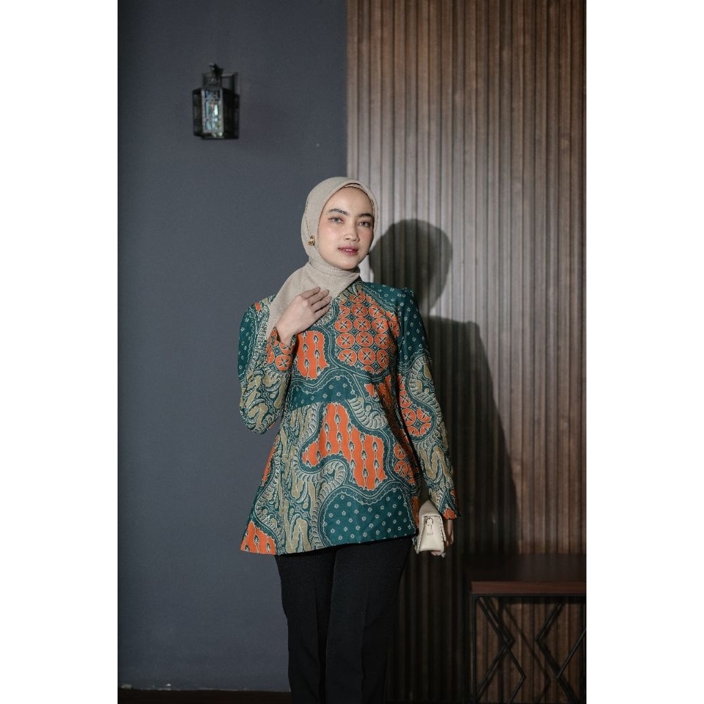 Batik Pasangan Modern Motif Manohar 6