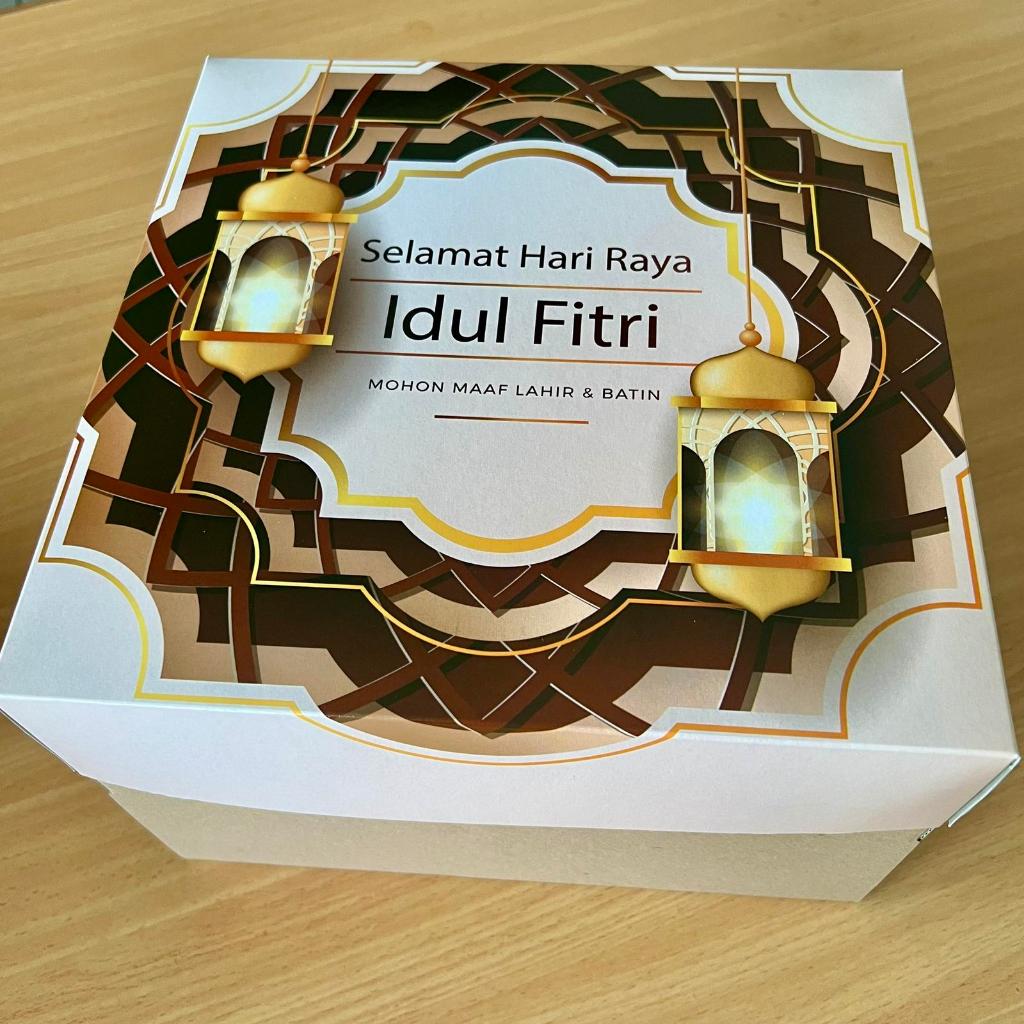 Jual Box Lebaran Dus Motif Lebaran Coklat Ukuran 22x22x10 Cm Kotak ...