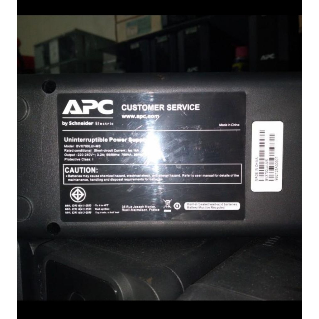 Jual UPS APC BVX700 700VA 360W USB BATTERY BARU | Shopee Indonesia