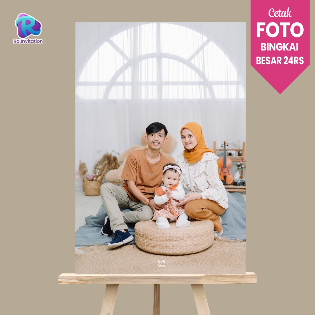 Cetak Foto dengan Bingkai MDF Dinding Ukuran 24 RS 90x60 cm  Tidak Pudar / Gantungan kayu/ Hiasan Dinding/  Keluarga / Wedding/ Wisuda Sekolah