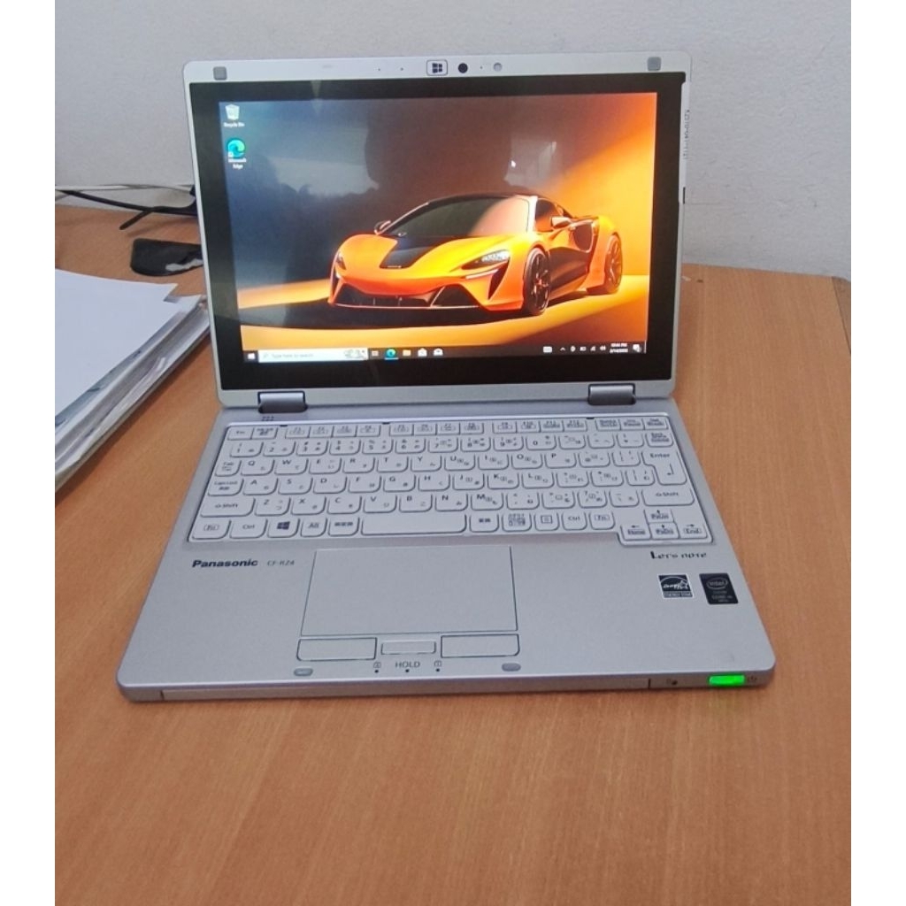 Jual panasonic CF-RZ4 2in1 core m 5y71 5th gen || ram 4 GB || SSD
