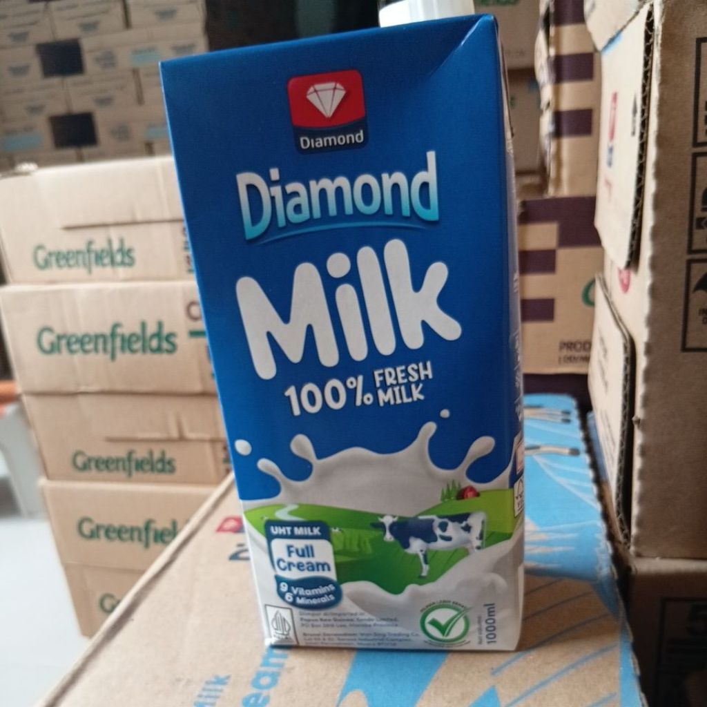 Jual Diamond milk Full Cream 100% Fresh milk 1000 ml 1 karton isi 12pcs ...