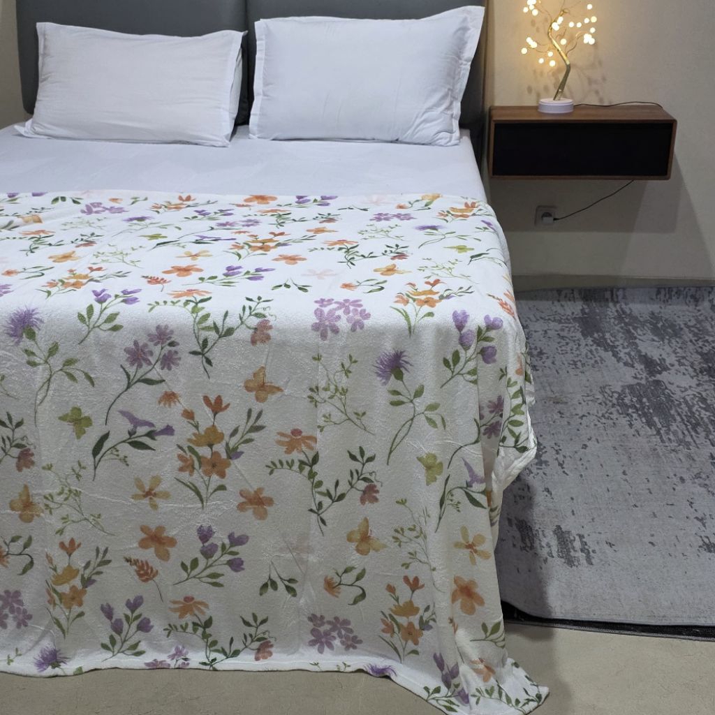 Jual King Rabbit Thermal Blanket / selimut Lembut Uk 150 x 200 cm ...