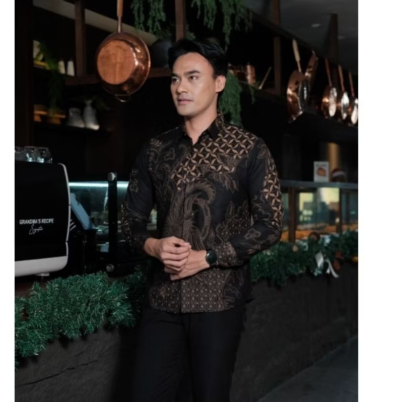 Batik Modern Motif Inara Atasan Bat 3