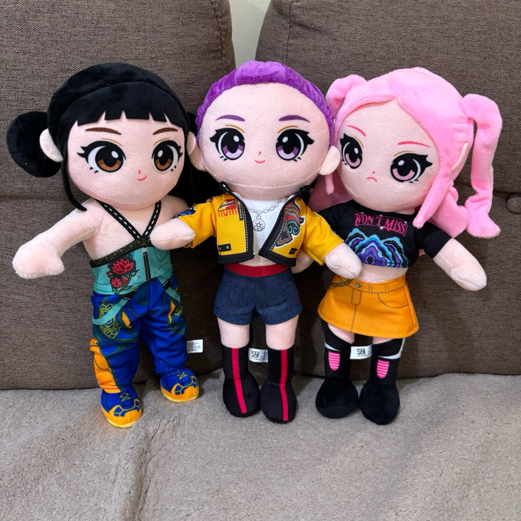 Jual BONEKA HUNTRIX RUMI MIRA ZOEY BONEKA KPOP DEMON HUNTER MAINAN ANAK ...