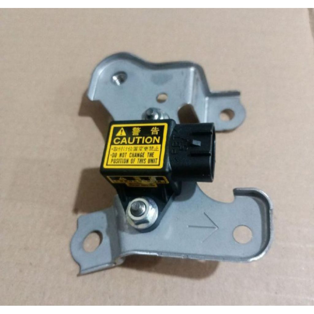 Jual Sensor Deselerasi Sensor Declaration TOYOTA Sienta Rav4 89441 ...