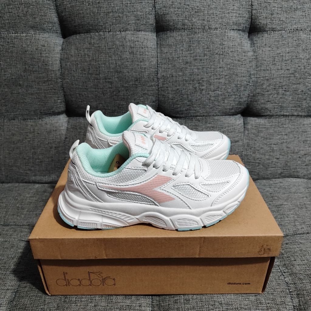 Jual sepatu diadora Harga Terbaik Termurah November 2025