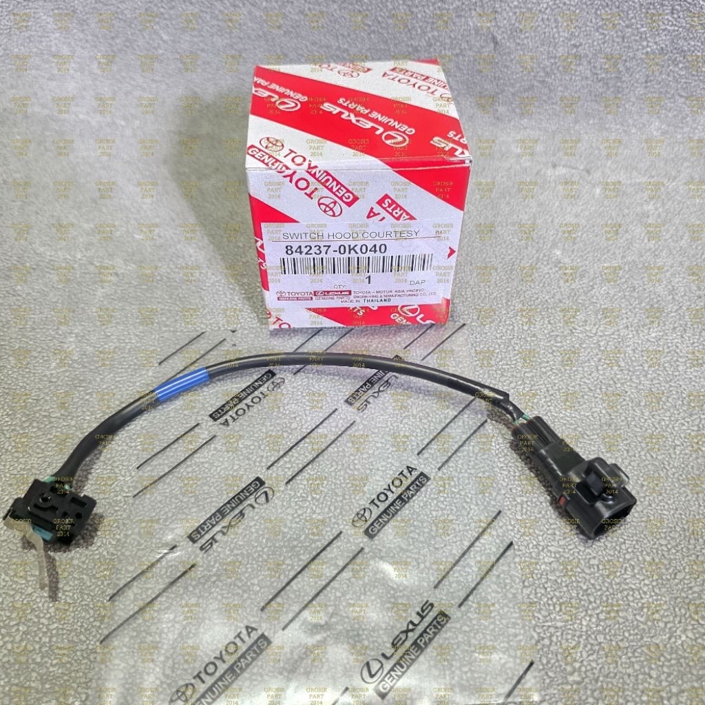 Jual Switch Saklar Kap Mesin Innova Fortuner Hilux Original 84237-0K040 ...