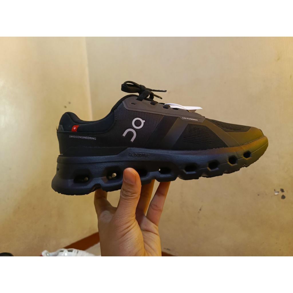Jual Sepatu sehari hari untuk pria dan wanita | Shopee Indonesia