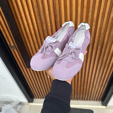 Sepatu Sneakers Flatshoes Sport Casual Wanita