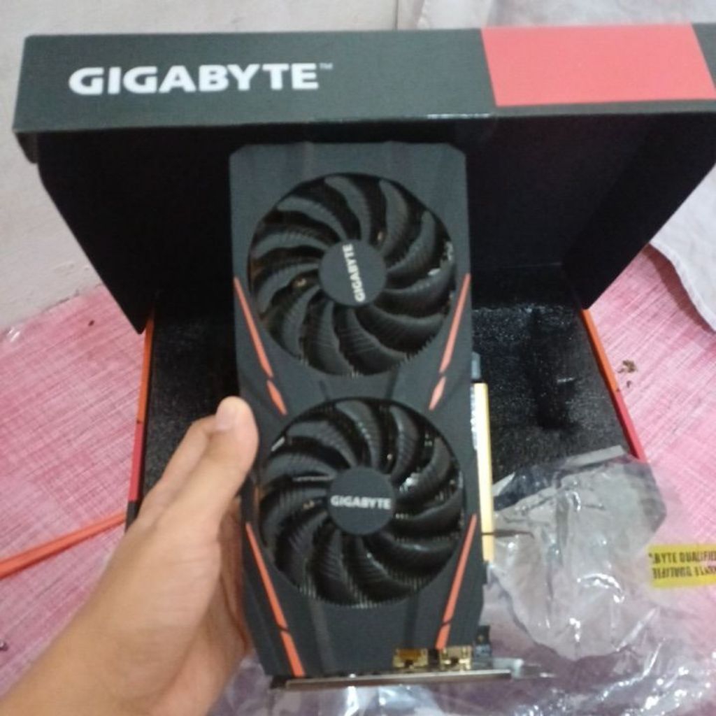 Jual VGA Gigabyte Radeon RX 570 8GB | Shopee Indonesia