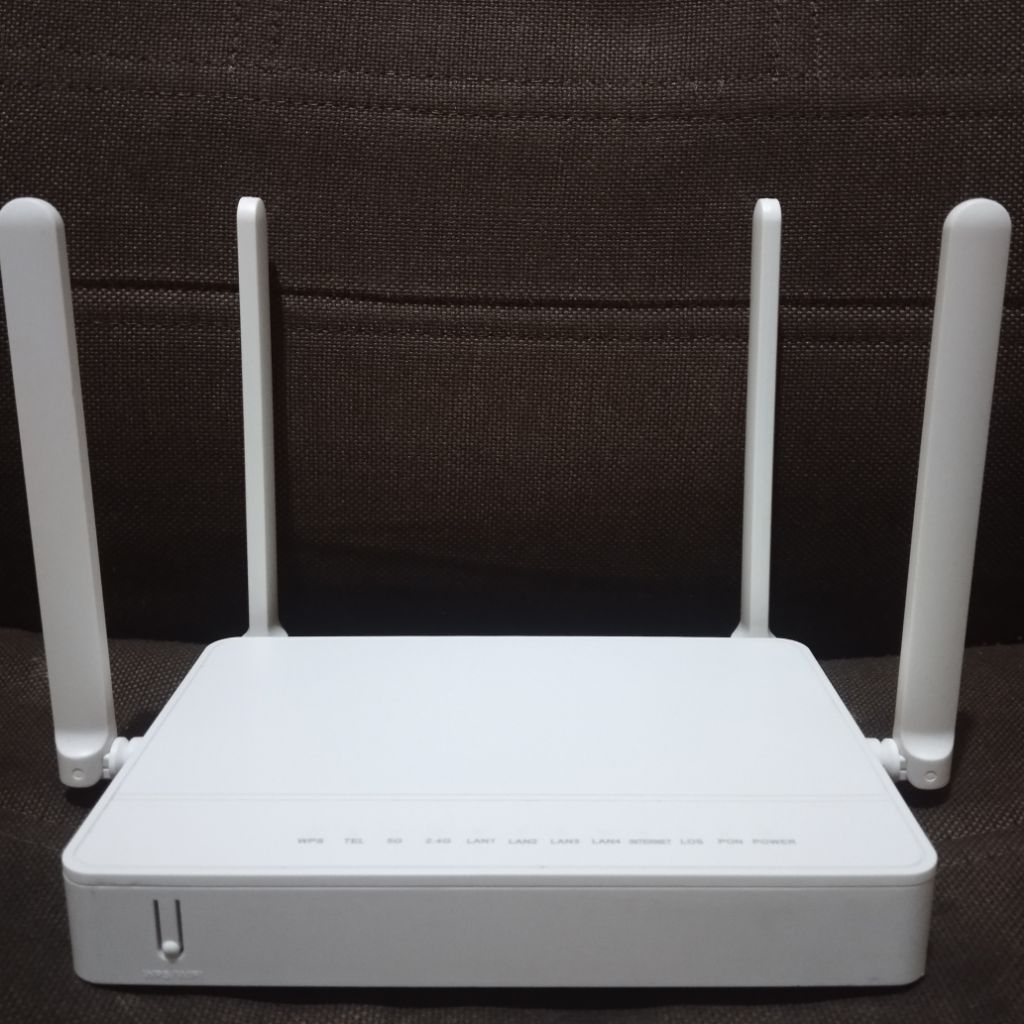 Jual Ont Router R670L XPON Dualband (2.4 GHz & 5 GHz) Super 4 antena ...