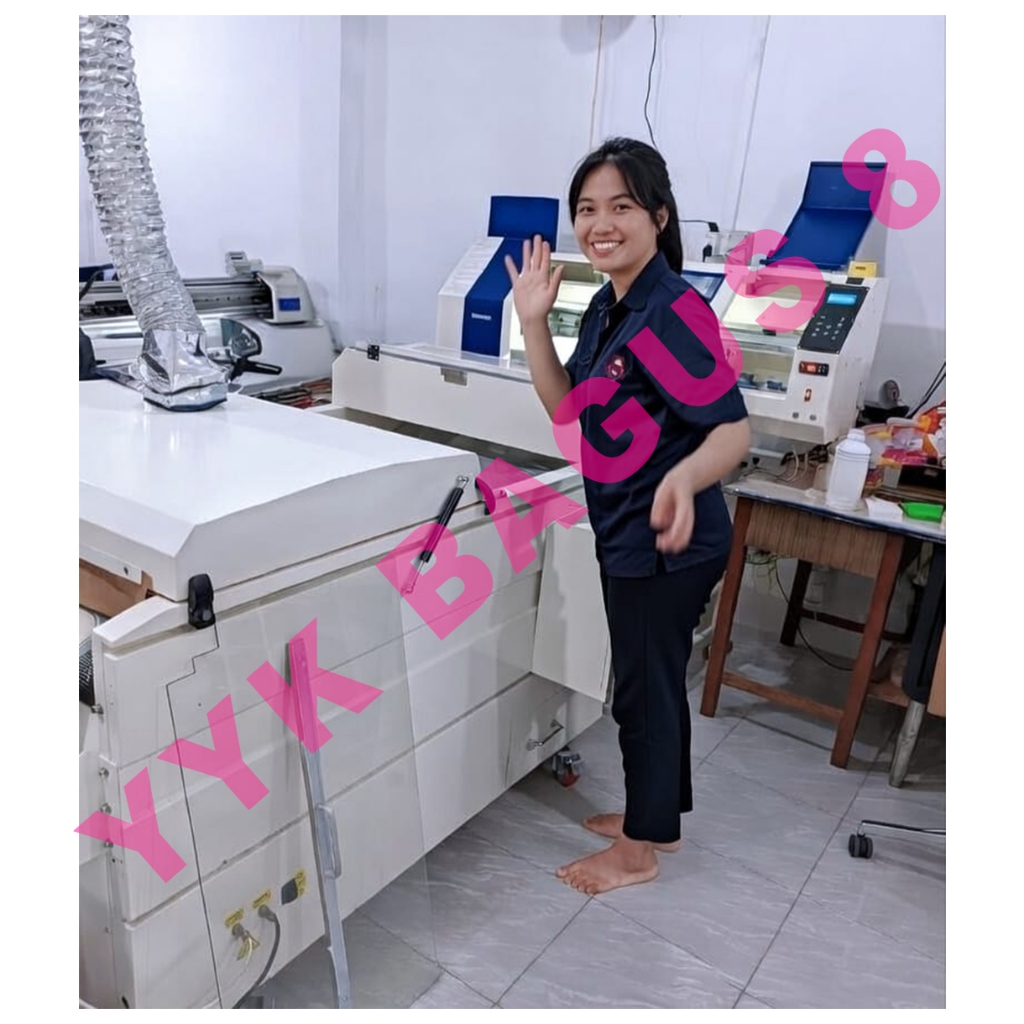 Jasa Cetak DTF Large Format Lebar 58cm Tinta Putih Tebal Pekat Full Color 8 Pass Double Pet Hot Peel